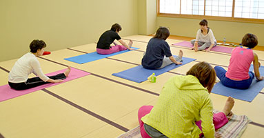 おとなの健康体操の様子